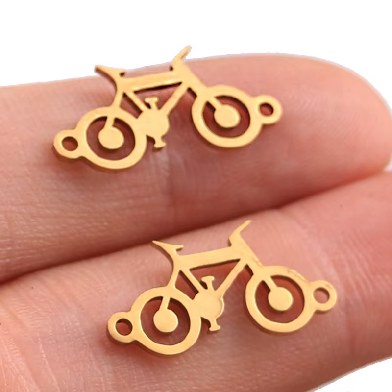 Collier à breloques en acier inoxydable pour femmes et hommes, 5 pièces, vélo classique, couleur or/acier, pendentif ras du cou, bijoux de fiançailles