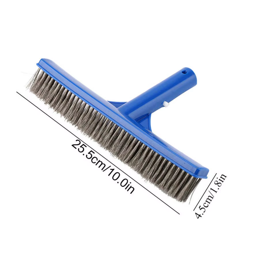 Brosse en acier pour piscine