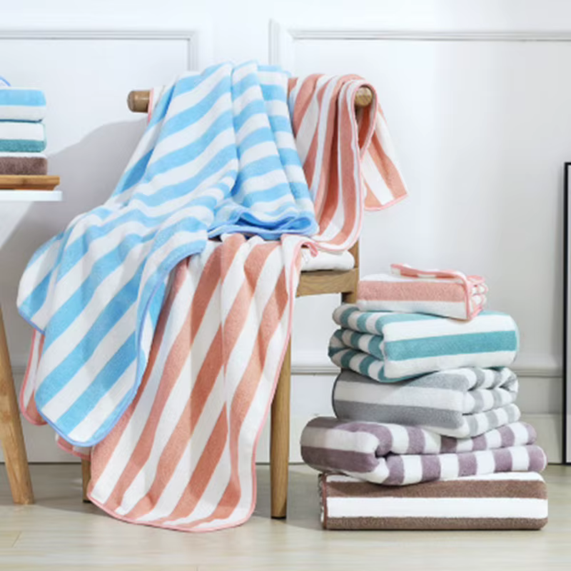 Serviette de bain en flanelle pour piscine et salle de bain