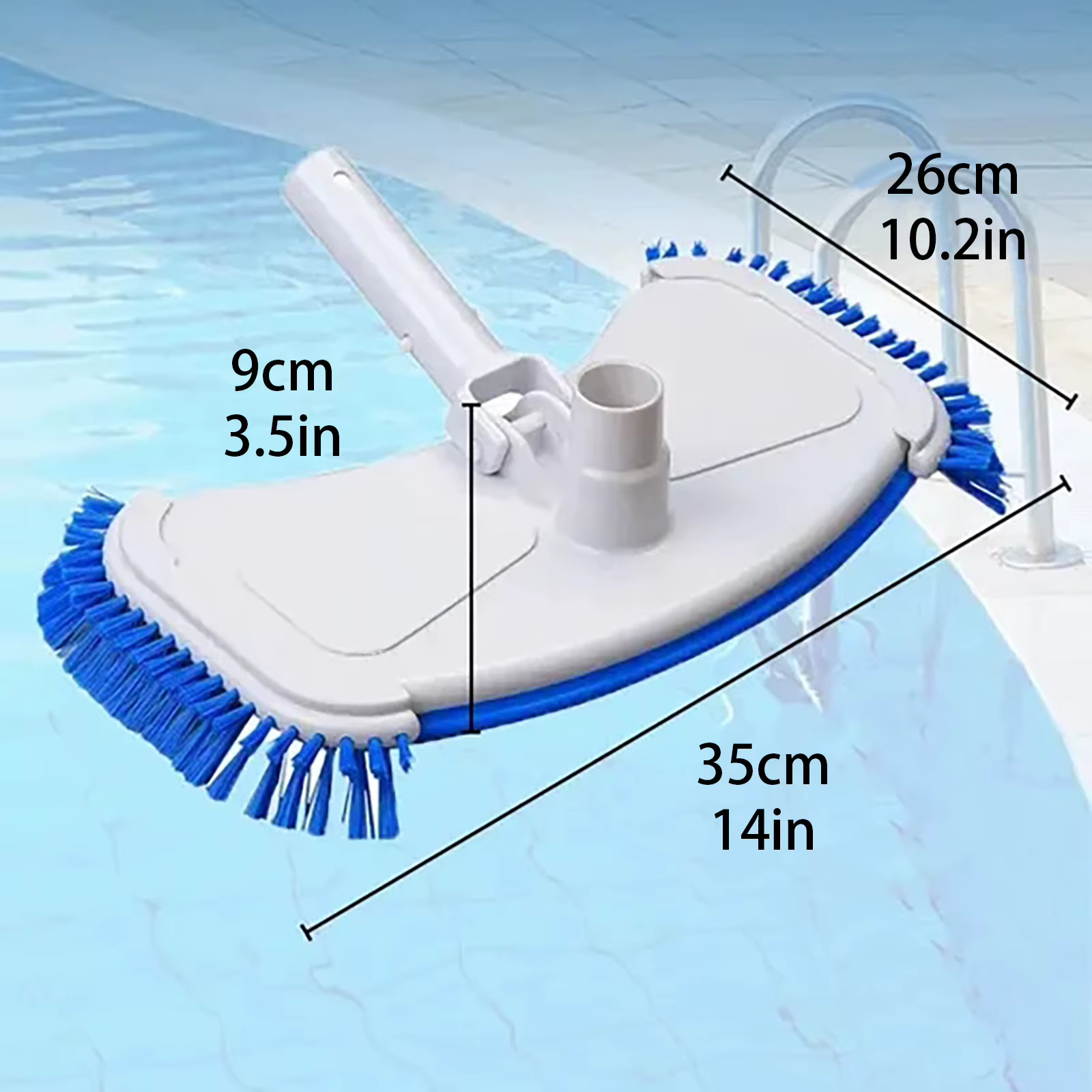Aspirateur incurvé pour piscine