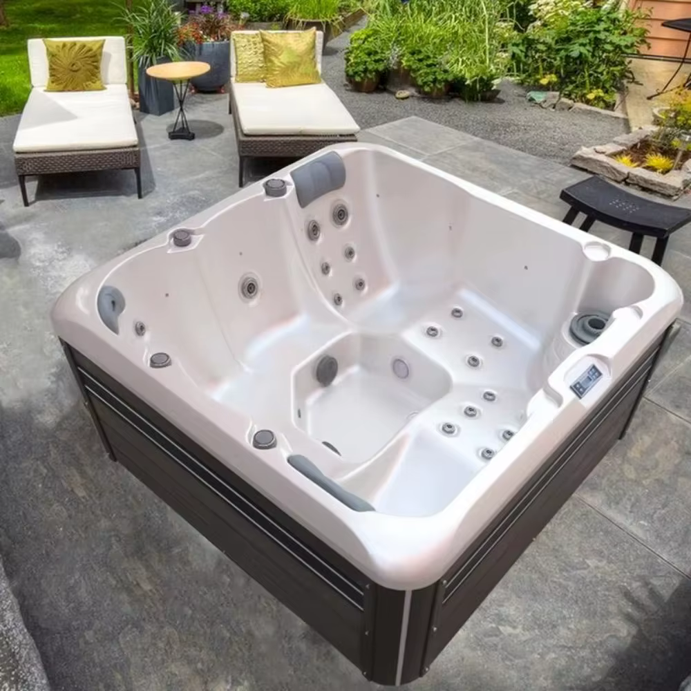 Spa extérieur pour 5 personnes