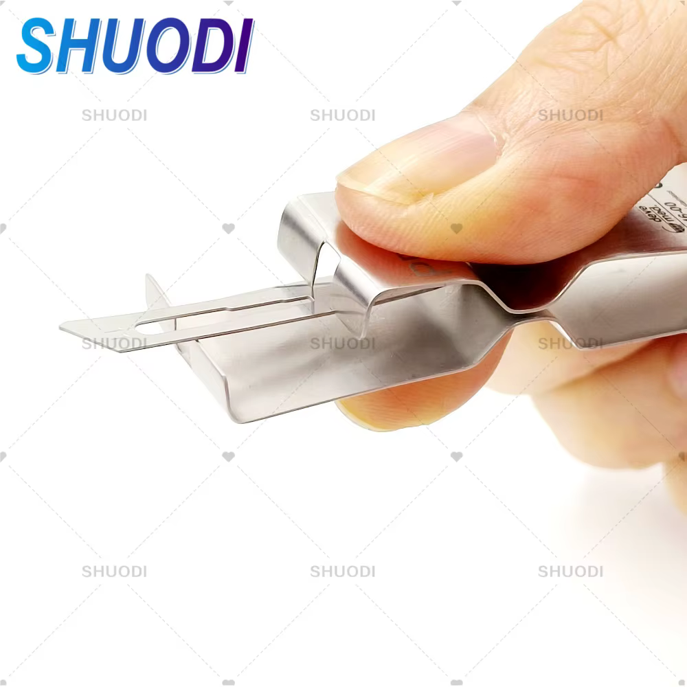 Outils de retrait de lames dentaires en acier inoxydable, instruments chirurgicaux pour implants dentaires, extracteur de lames sécurisé, scalpels chirurgicaux
