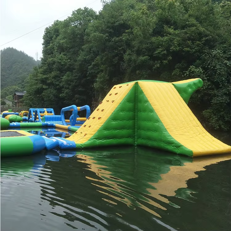 Toboggan gonflable de piscine d'eau de haute qualité