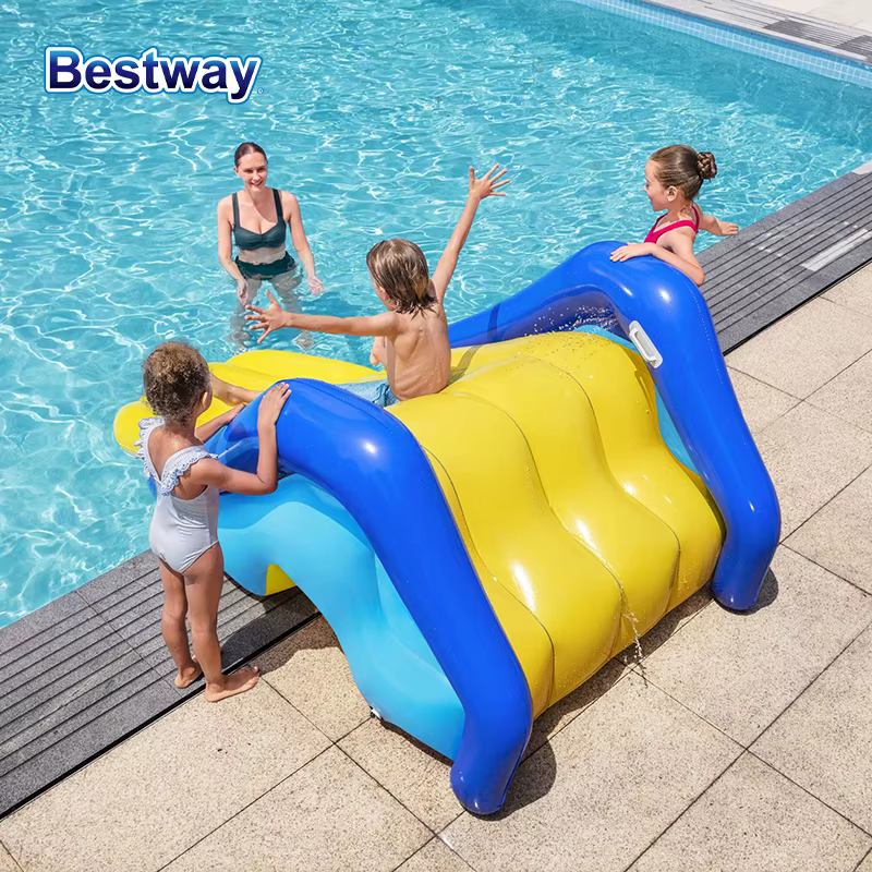Bestway-Glissière d'eau gonflable au bord de la piscine