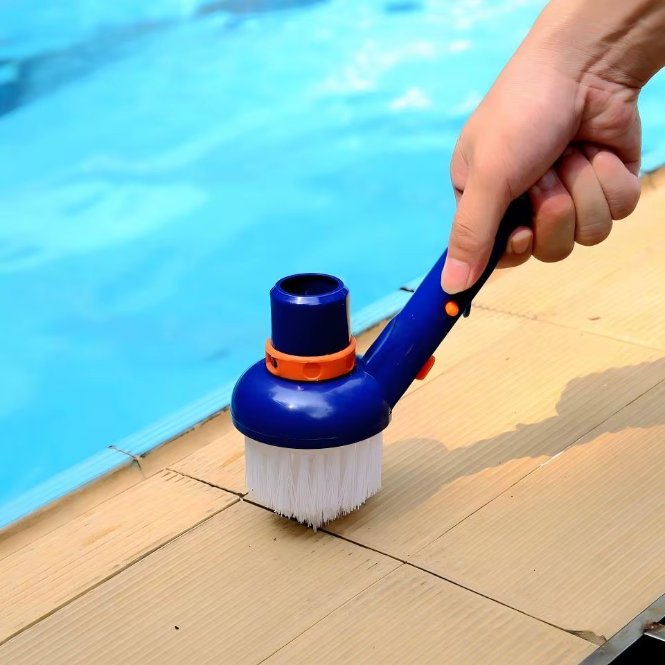 Brosse d'aspiration pour piscine avec poils en nylon pour le nettoyage des sols et des surfaces