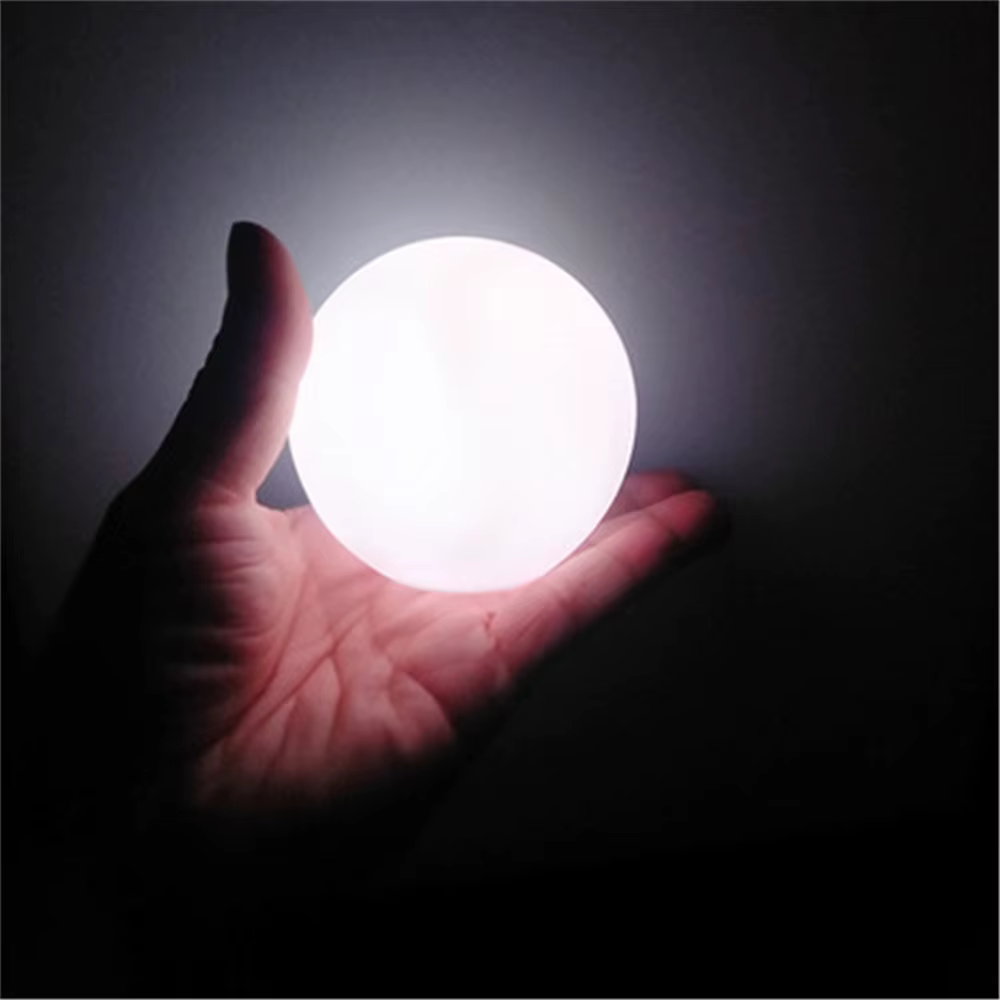 Boules lumineuses flottantes pour piscine