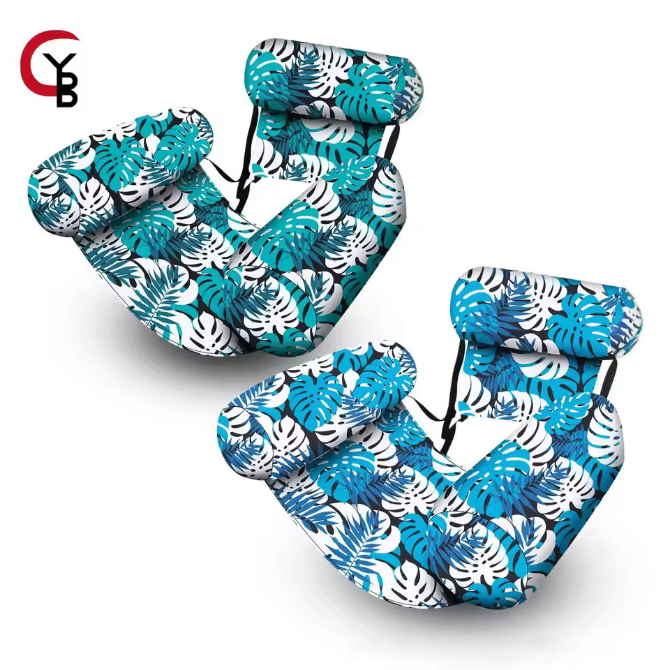 Chaises flottantes de piscine
