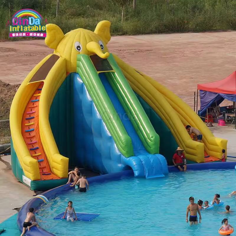 La meilleure piscine gonflable géante d'extérieur avec toboggan