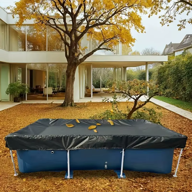 Couverture de piscine extérieure