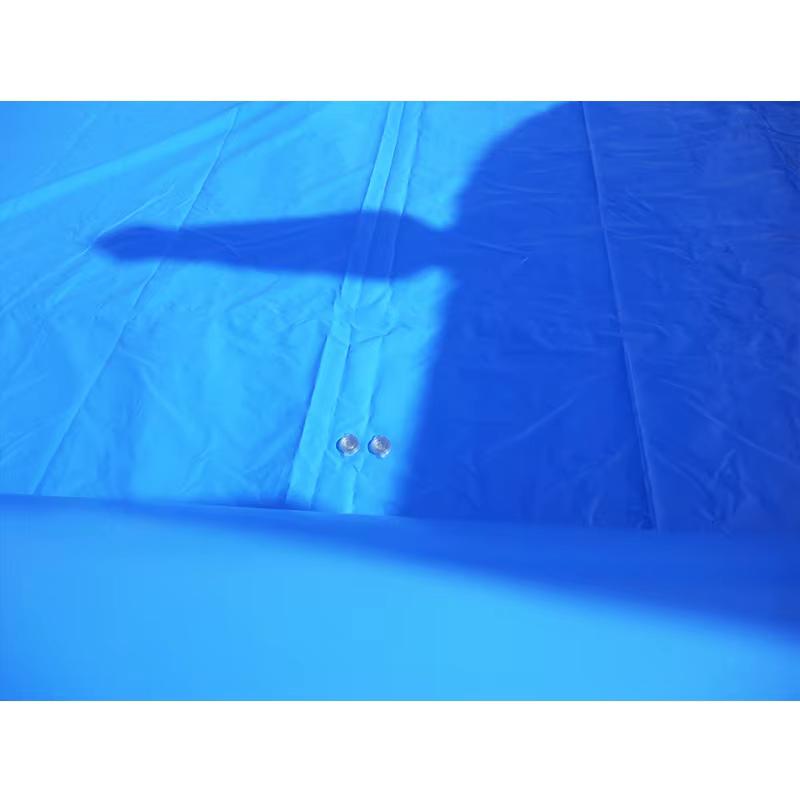 Piscine gonflable familiale extérieure pour jeu d'eau