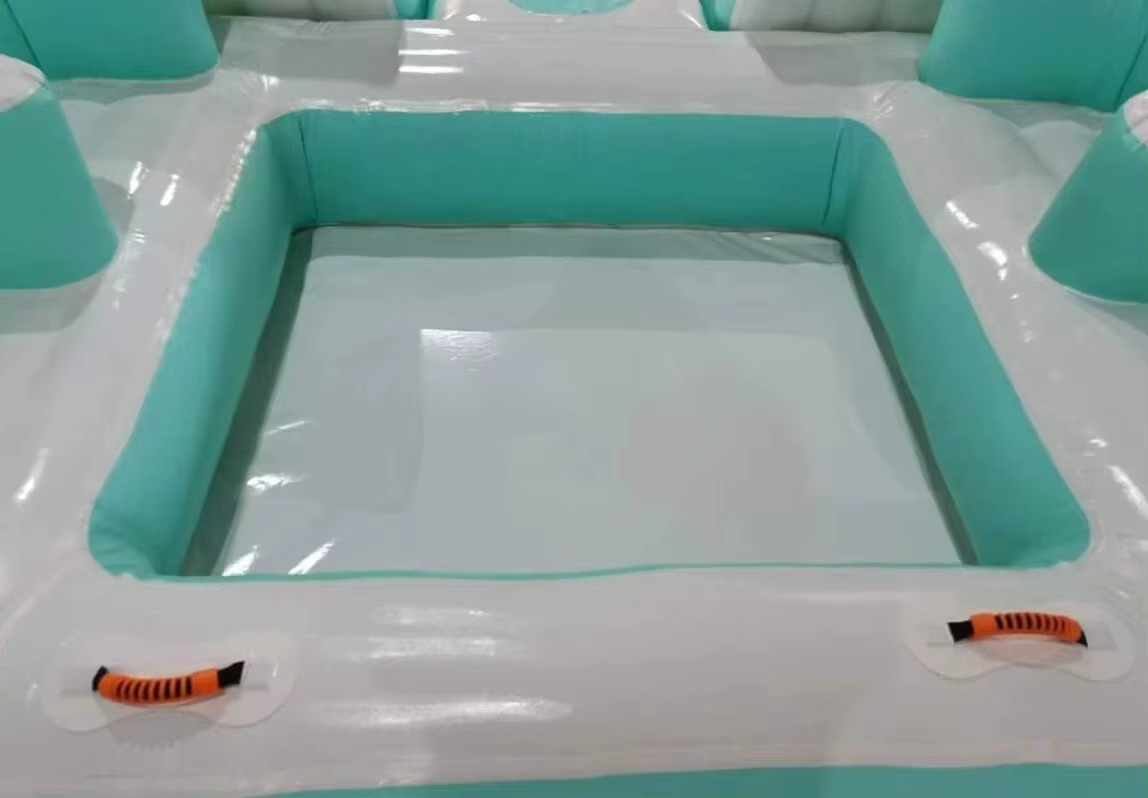 Grande piscine pour 6 personnes