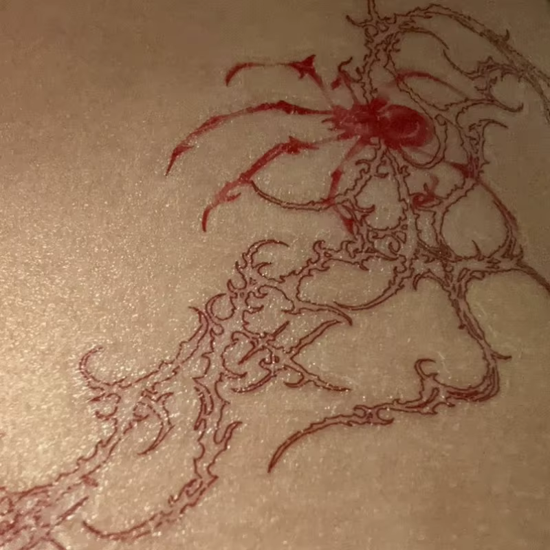 Tatouage temporaire araignée rouge Sexy pour femmes homme bras Art épine faux