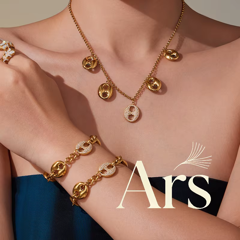 Collier à breloques en acier inoxydable pour femmes, chaîne plaquée or 18 carats, Bracelets assortis, ensemble de bijoux de déclaration