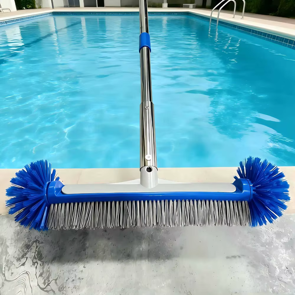 Brosse de nettoyage pour piscine