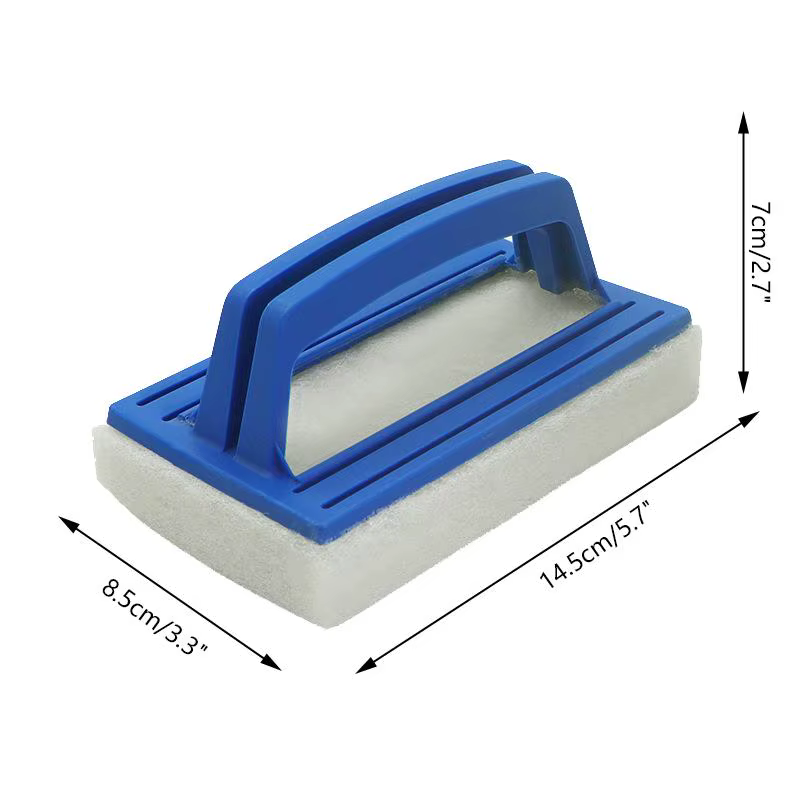 Brosse de nettoyage pour parois de piscine