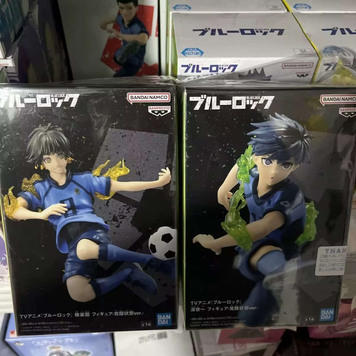 Original Bandai bleu serrure Bachira Meguru Isagi Yoichi Anime figurines Collection ornements Figure jouets cadeau d'anniversaire 16 cm