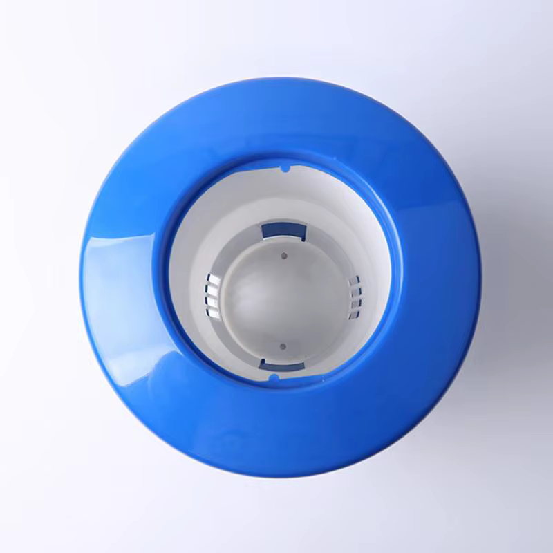 Distributeur flottant de tablettes de piscine