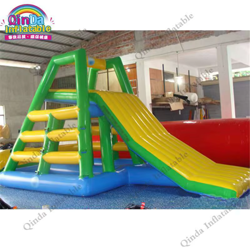 Glissière d'eau gonflable de flotteur de piscine faite sur commande