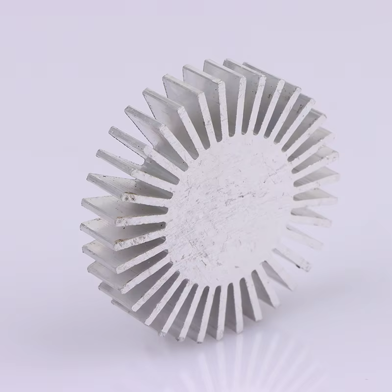 Radiateur populaire en alliage d'aluminium COB, diamètre 50 mm, 3~7 W, dissipateur thermique LED haute puissance, radiateur solide en forme de tournesol, rond