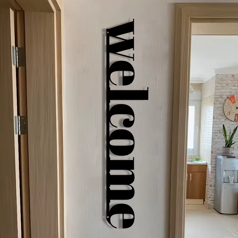 Une élégante décoration de porte d'entrée moderne en métal « Bienvenue », une œuvre d'art murale en fer élégante, idéale pour l'entrée.