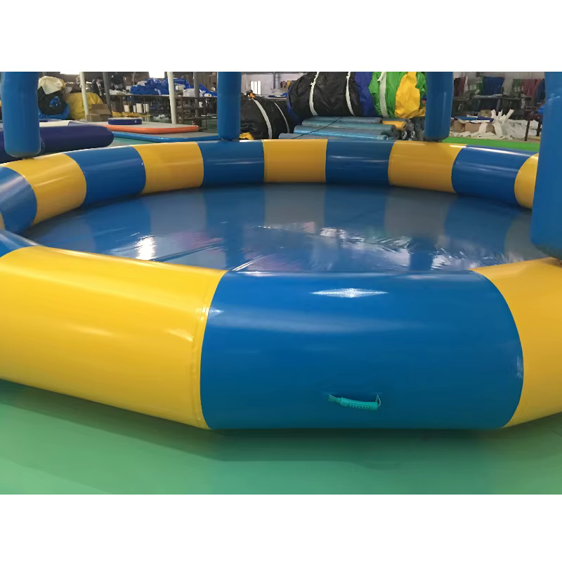 Piscine gonflable flottante ronde avec couverture