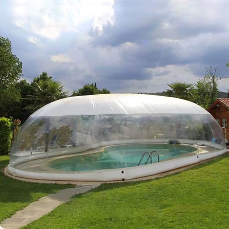 Couverture de piscine gonflable transparente en PVC sur mesure