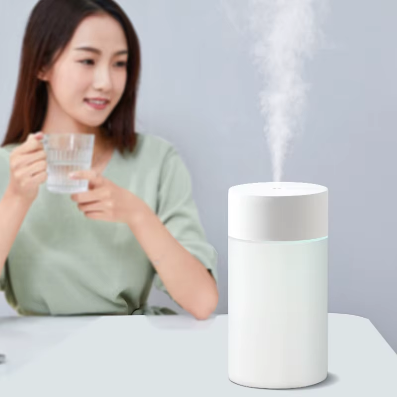 Humidificateur d'air ultrasonique USB 260ML, lampe LED, Mini diffuseur d'huile essentielle, purificateur de voiture, machine de brume d'anion aromatique avec lumière romantique