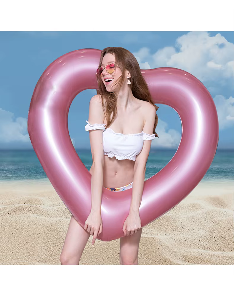 Bouée gonflable en forme de cœur