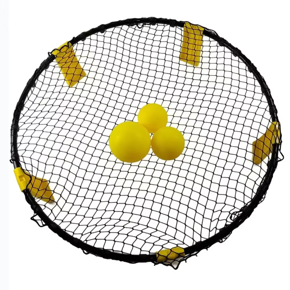 Filet rond de volley-ball de plage avec 3 balles