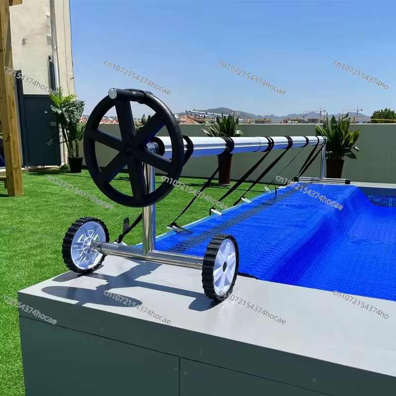 Bobine de couverture solaire de piscine au sol